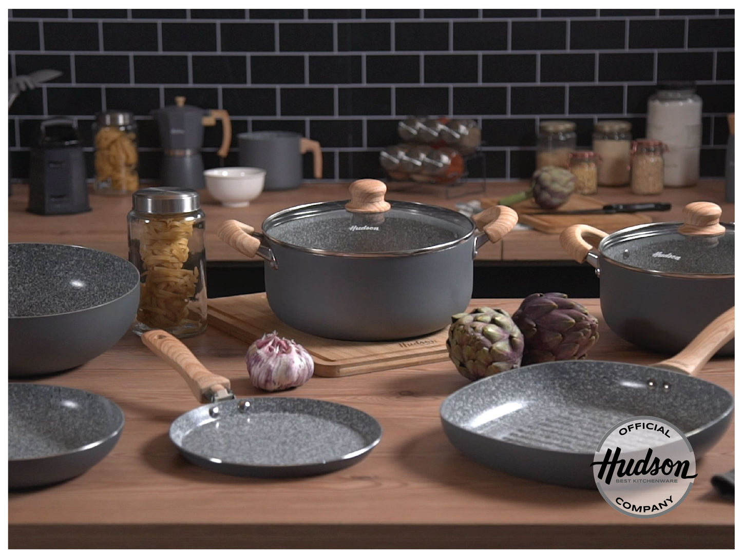 HUDSON Granite Line Cookware Set - Double Layer Non-Stick Coating, 0.07 Inches Thickness, Soft Touch Handles